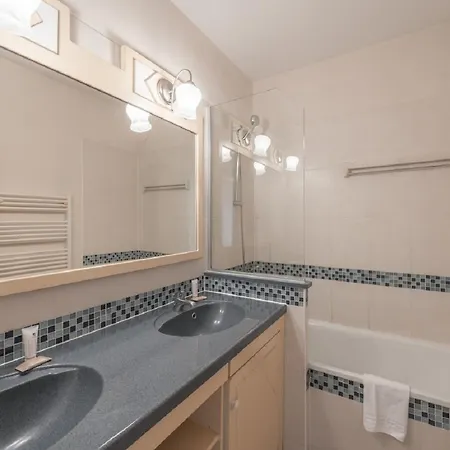 Apartment Heliotel Marine - Maeva Saint-Laurent-du-Var